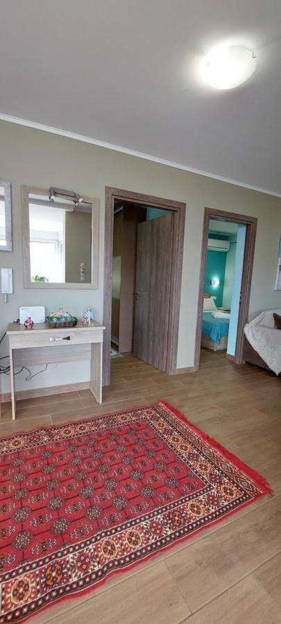 Guesthouse Eirini Porto Germeno エクステリア 写真
